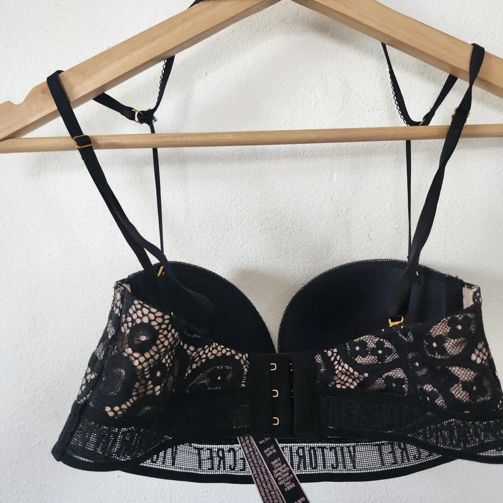 Victorias Secret Very Sexy Push Up Bra 32B Black Lace Strappy